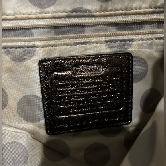 COACH TOTE **RARE** - Picture 10 of 11